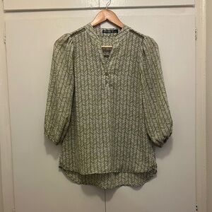 Green and White Ribbed 3/4 Sleeve Blouse with Mandarin Collar